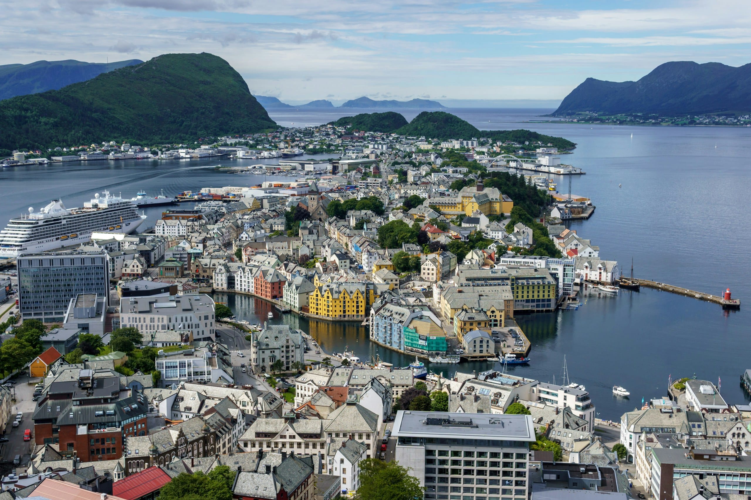 I Booked Ålesund as a Geiranger Launch Pad. The City Kept Me Two Extra Nights.